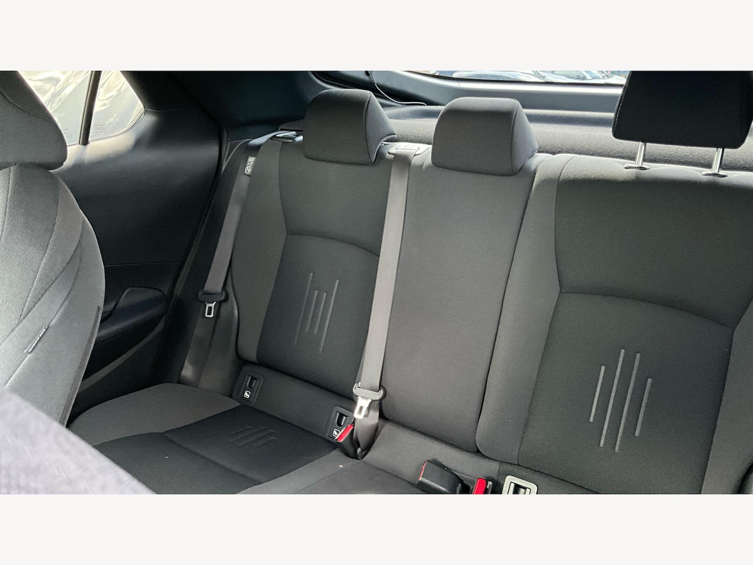 Used Toyota C-HR 2024 for sale - 76632634: Photo 23