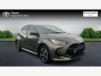 Used Toyota Yaris 2024 for sale - 76408602: Photo