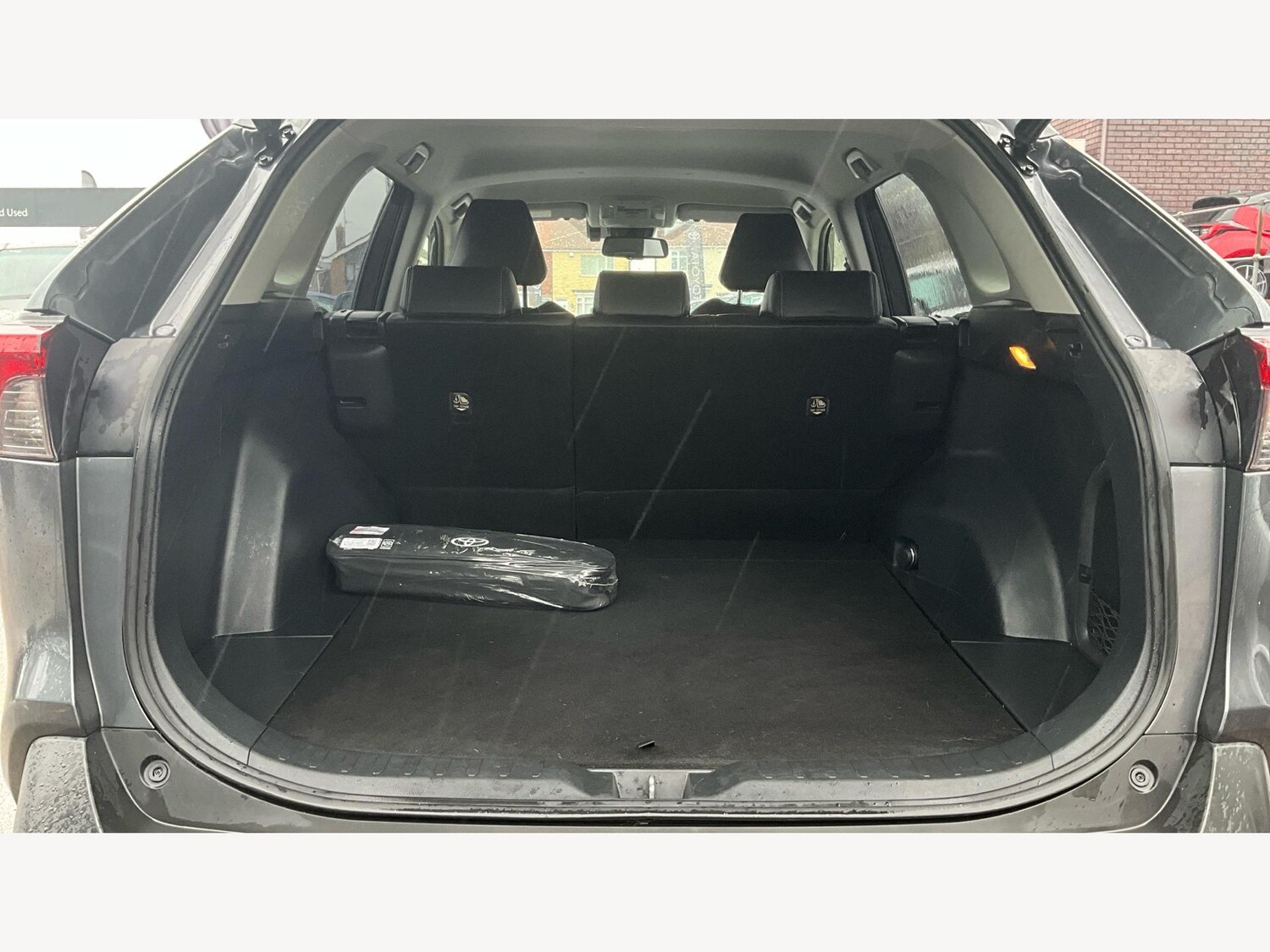 Used Toyota RAV4 2019 for sale - 76714818: Photo 16