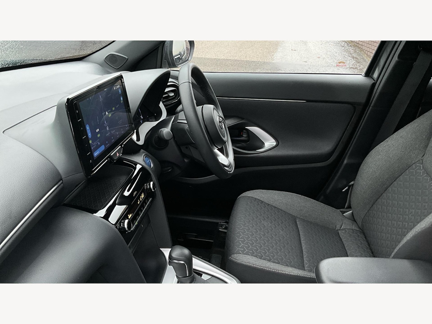 Used Toyota Yaris Cross 2023 for sale - 76446568: Photo 12