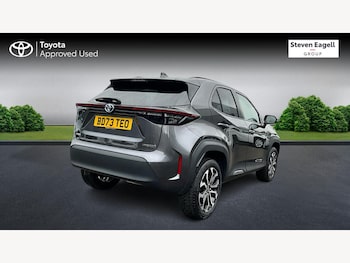 Used Toyota Yaris Cross 2023 for sale - 76446568: Photo