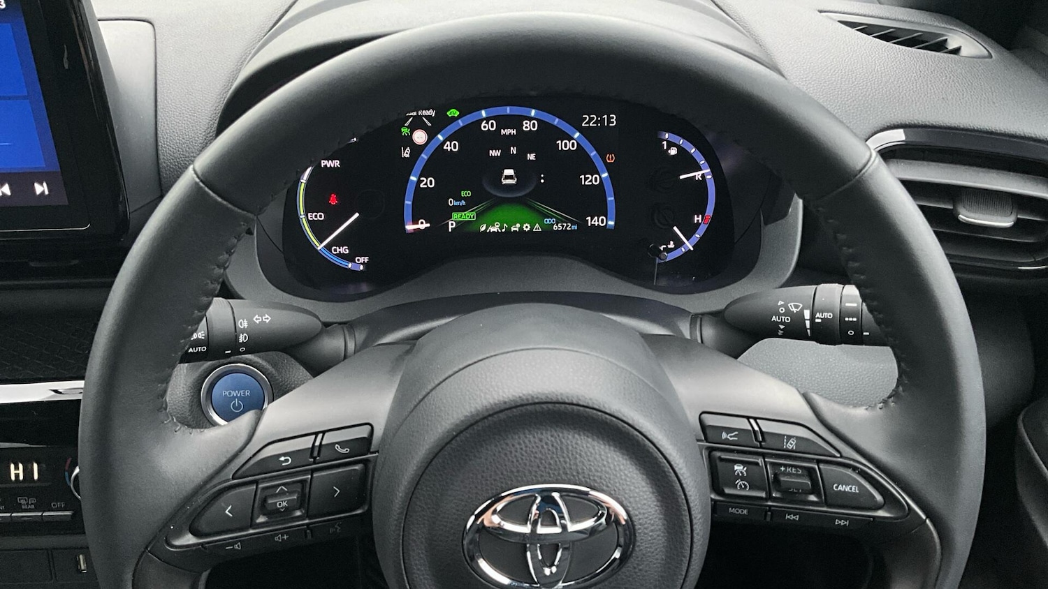 Used Toyota Yaris Cross 2023 for sale - 76446568: Photo 54