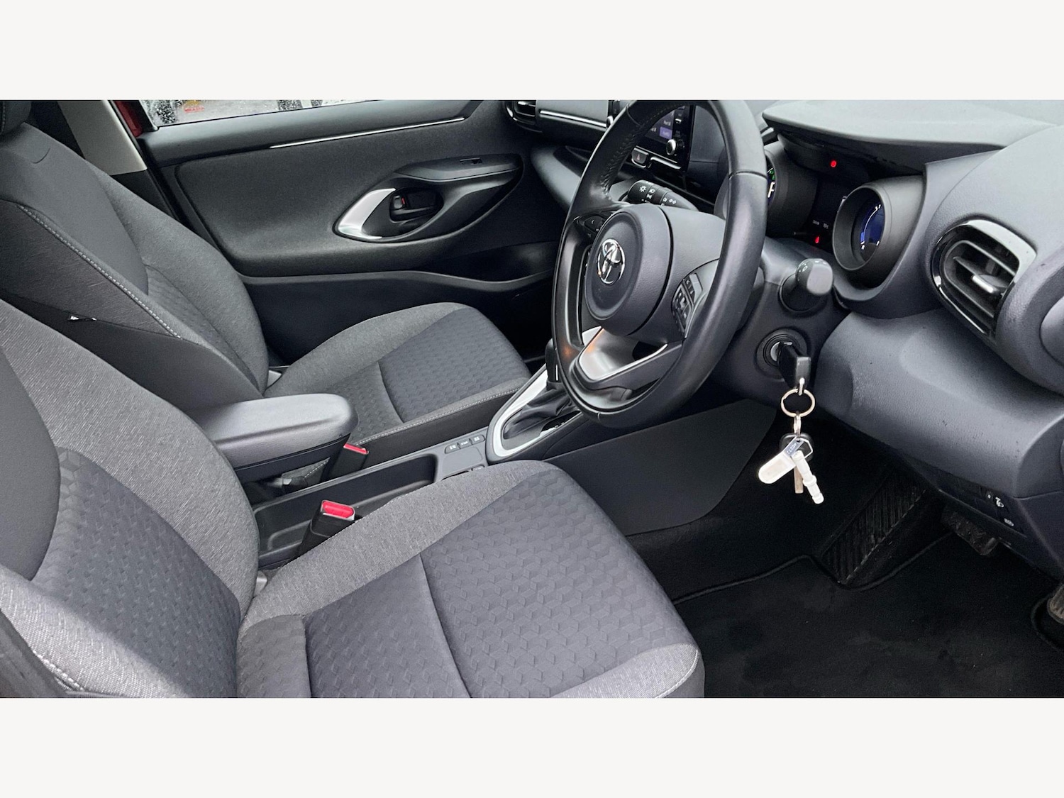 Used Toyota Yaris 2021 for sale - 77359280: Photo 13