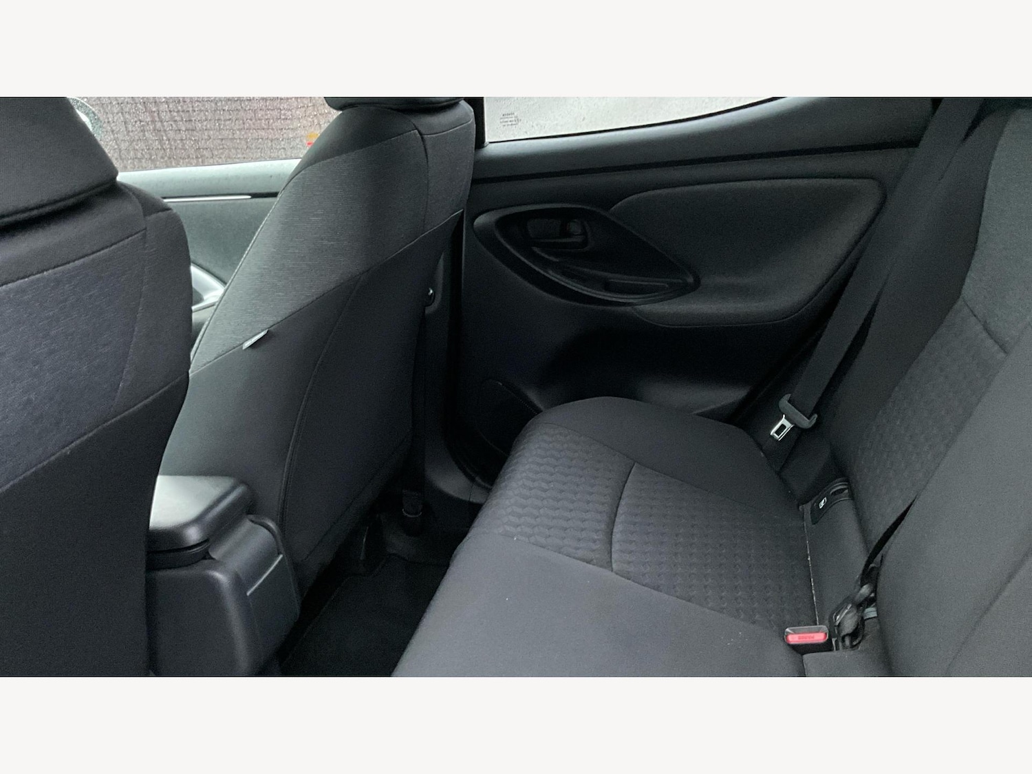Used Toyota Yaris 2021 for sale - 77359280: Photo 15