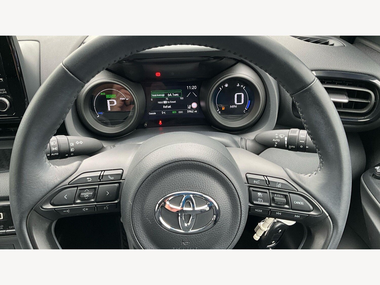 Used Toyota Yaris for sale - 77752993: Photo 11