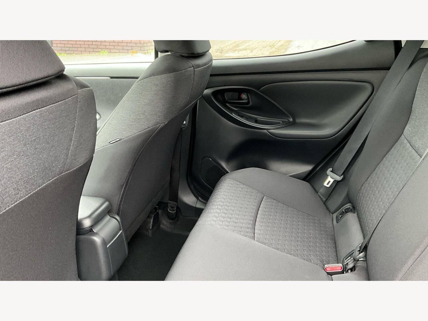 Used Toyota Yaris for sale - 77752993: Photo 15