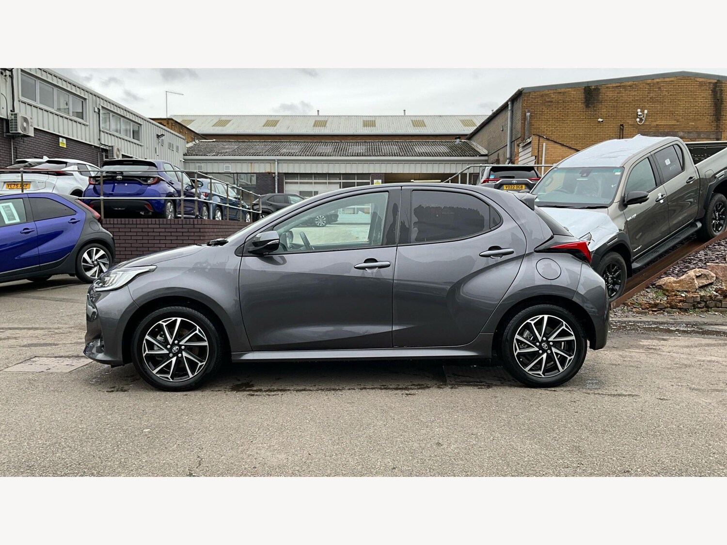 Used Toyota Yaris for sale - 77752993: Photo 19