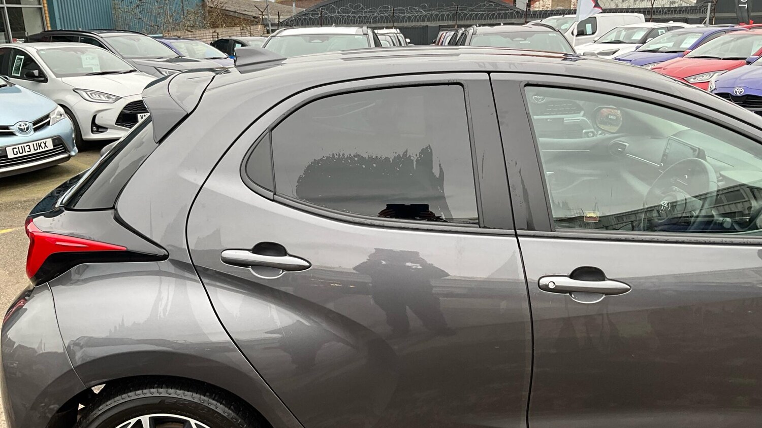 Used Toyota Yaris for sale - 77752993: Photo 35