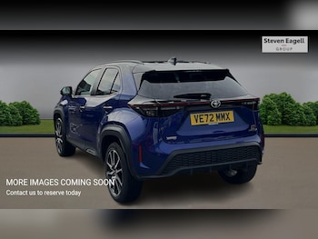 Used Toyota Yaris Cross 2023 for sale - 76121779: Photo 2