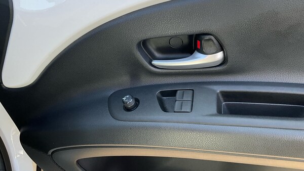 Used Toyota Aygo X 2023 for sale - 75377630: Photo 44