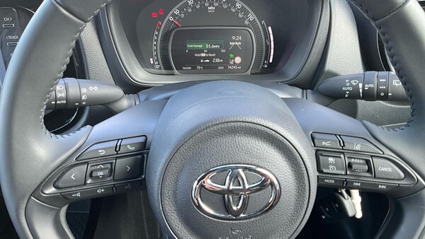 Used Toyota Aygo X 2023 for sale - 75377630: Photo 63