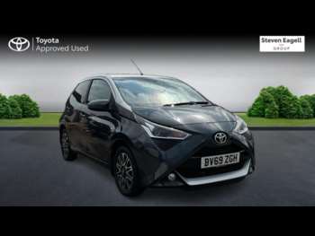 (69) - 1.0 VVT-i x-clusiv Hatchback 5dr Petrol Manual Euro 6 (Safety Sense) (71 ps