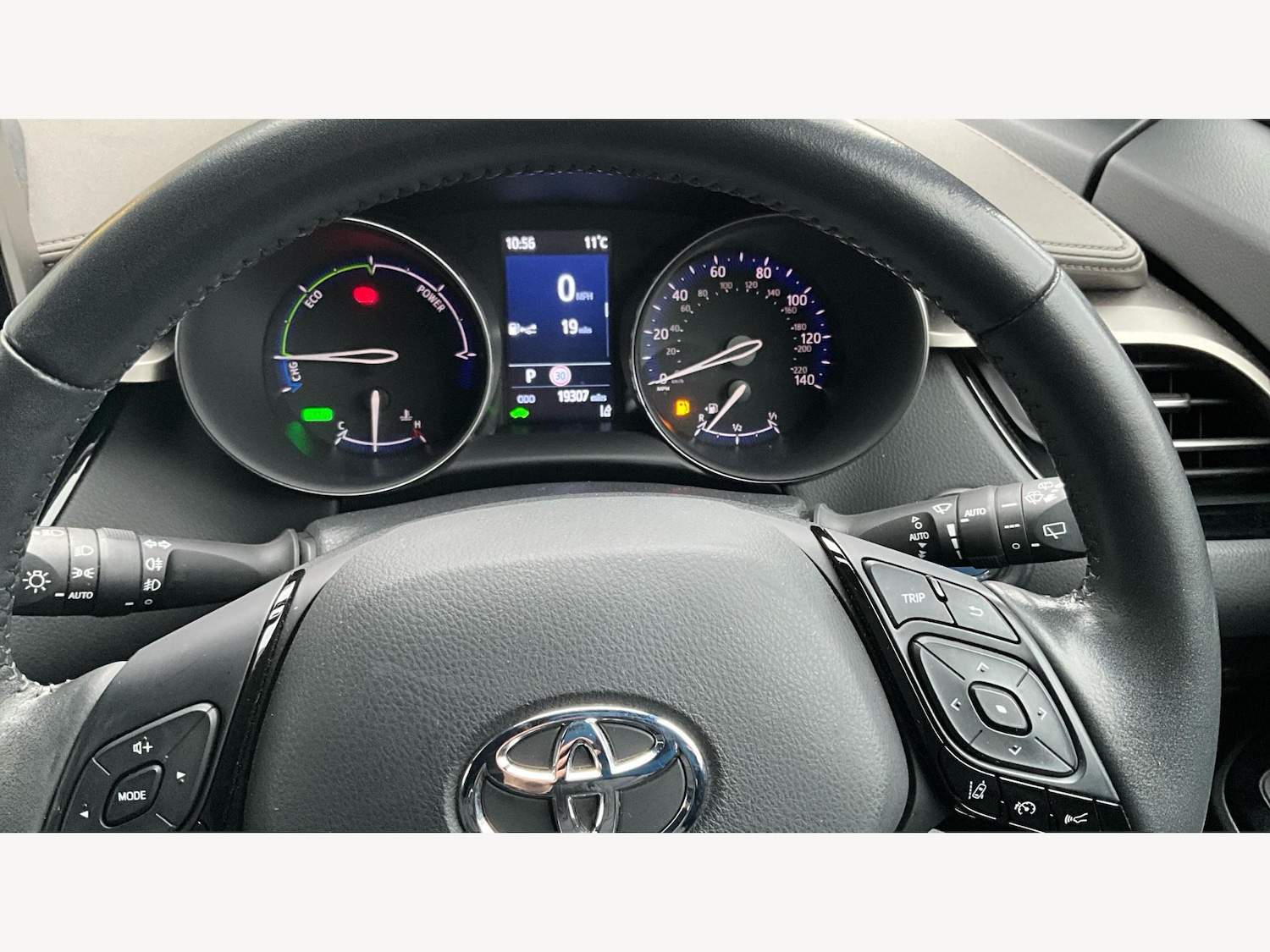 Used Toyota C-HR 2022 for sale - 77238054: Photo 11