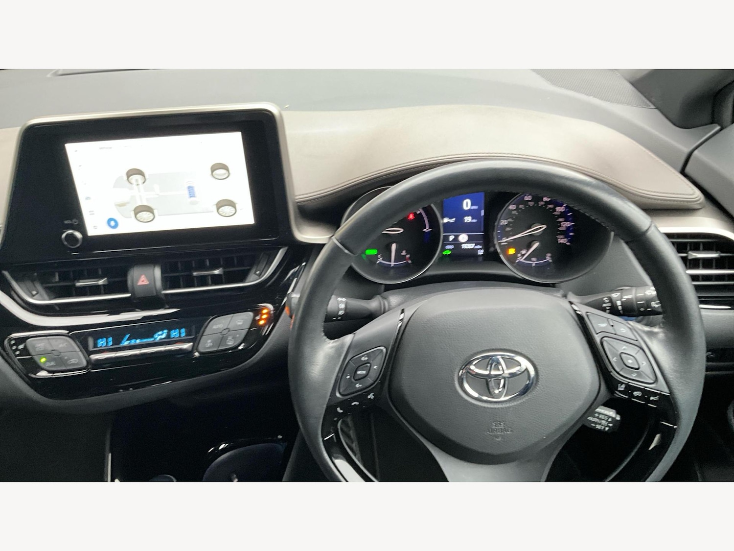 Used Toyota C-HR 2022 for sale - 77238054: Photo 7