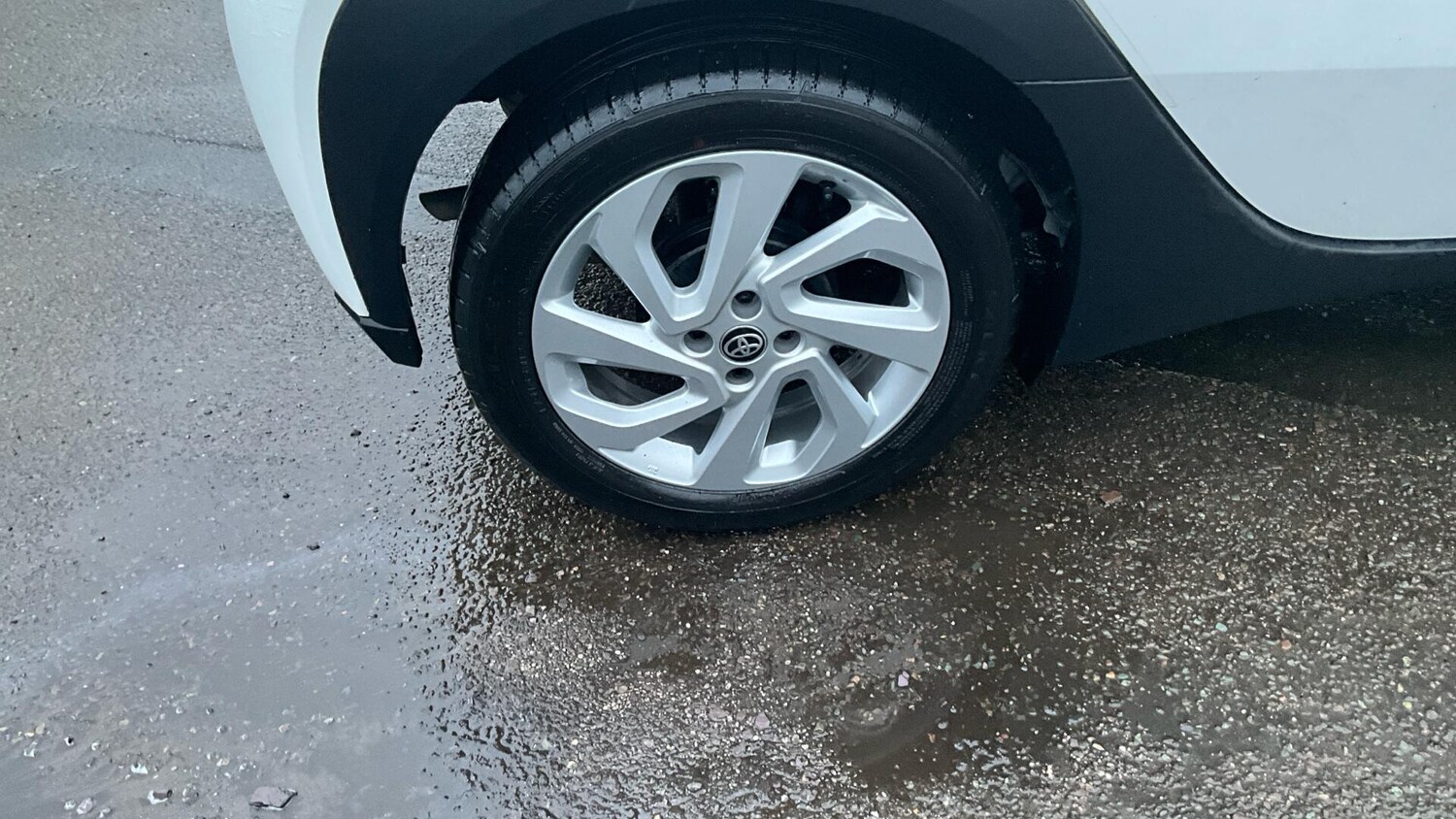 Used Toyota Aygo X for sale - 77587147: Photo 34