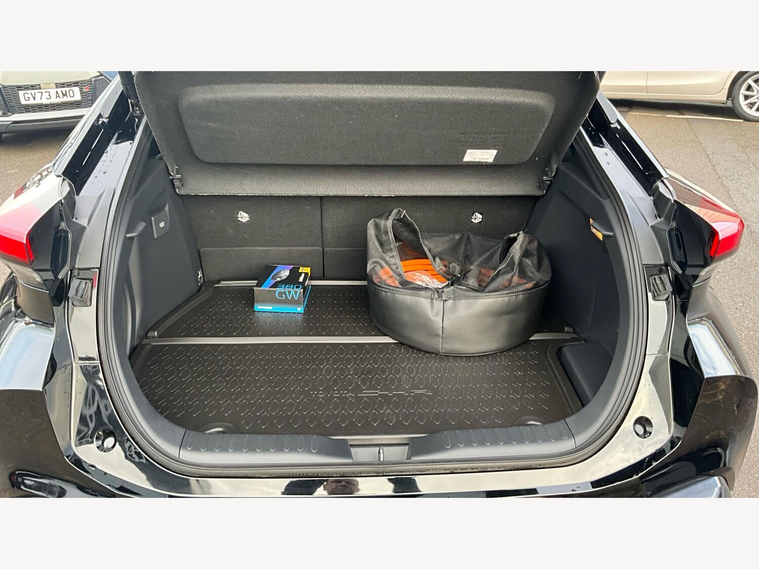 Used Toyota C-HR 2024 for sale - 77049876: Photo 23