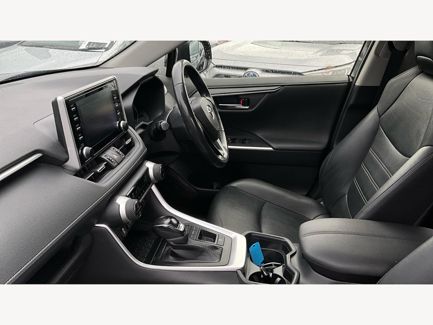 Used Toyota RAV4 2021 for sale - 76174630: Photo 12