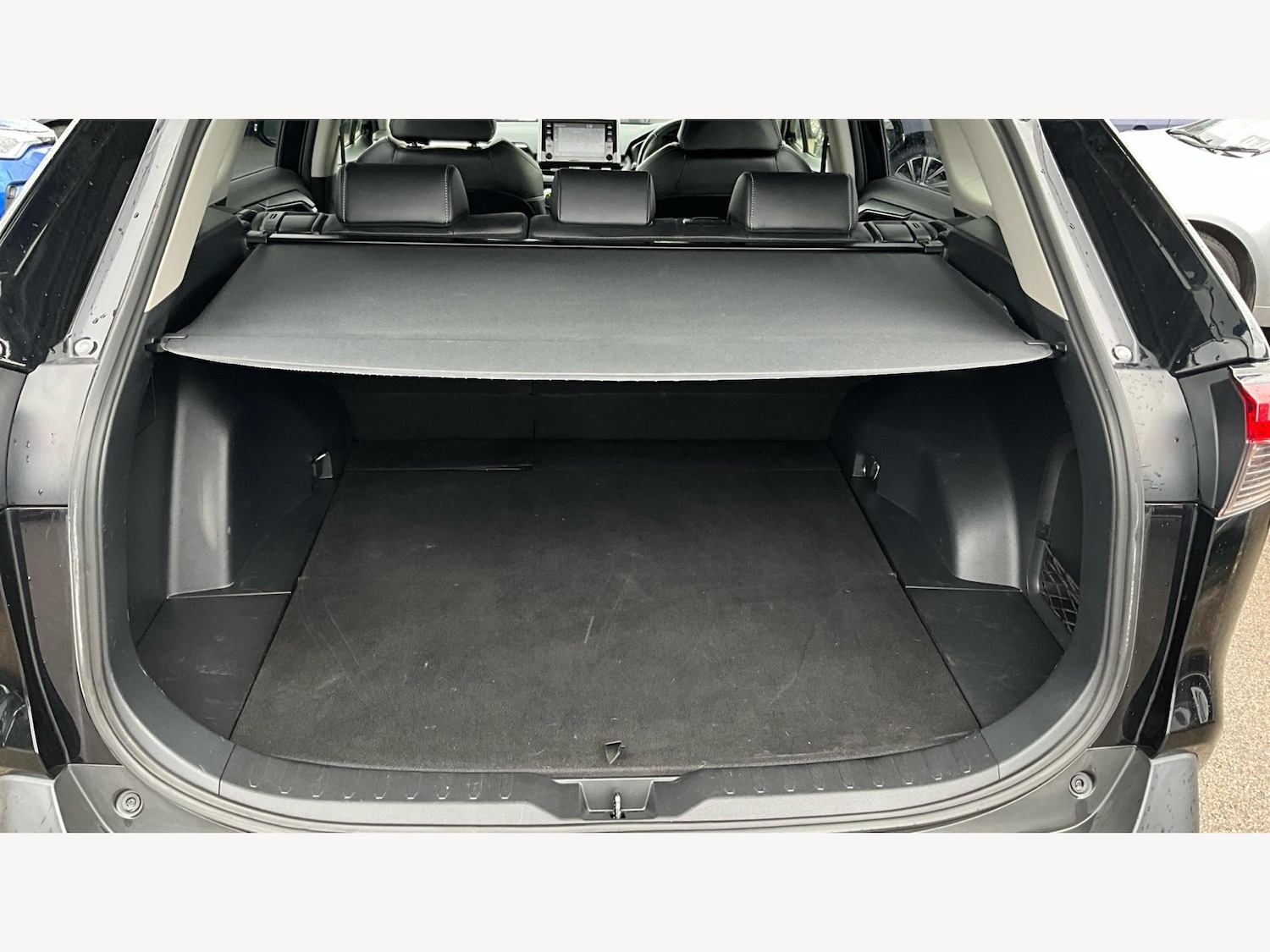 Used Toyota RAV4 2021 for sale - 76174630: Photo 23