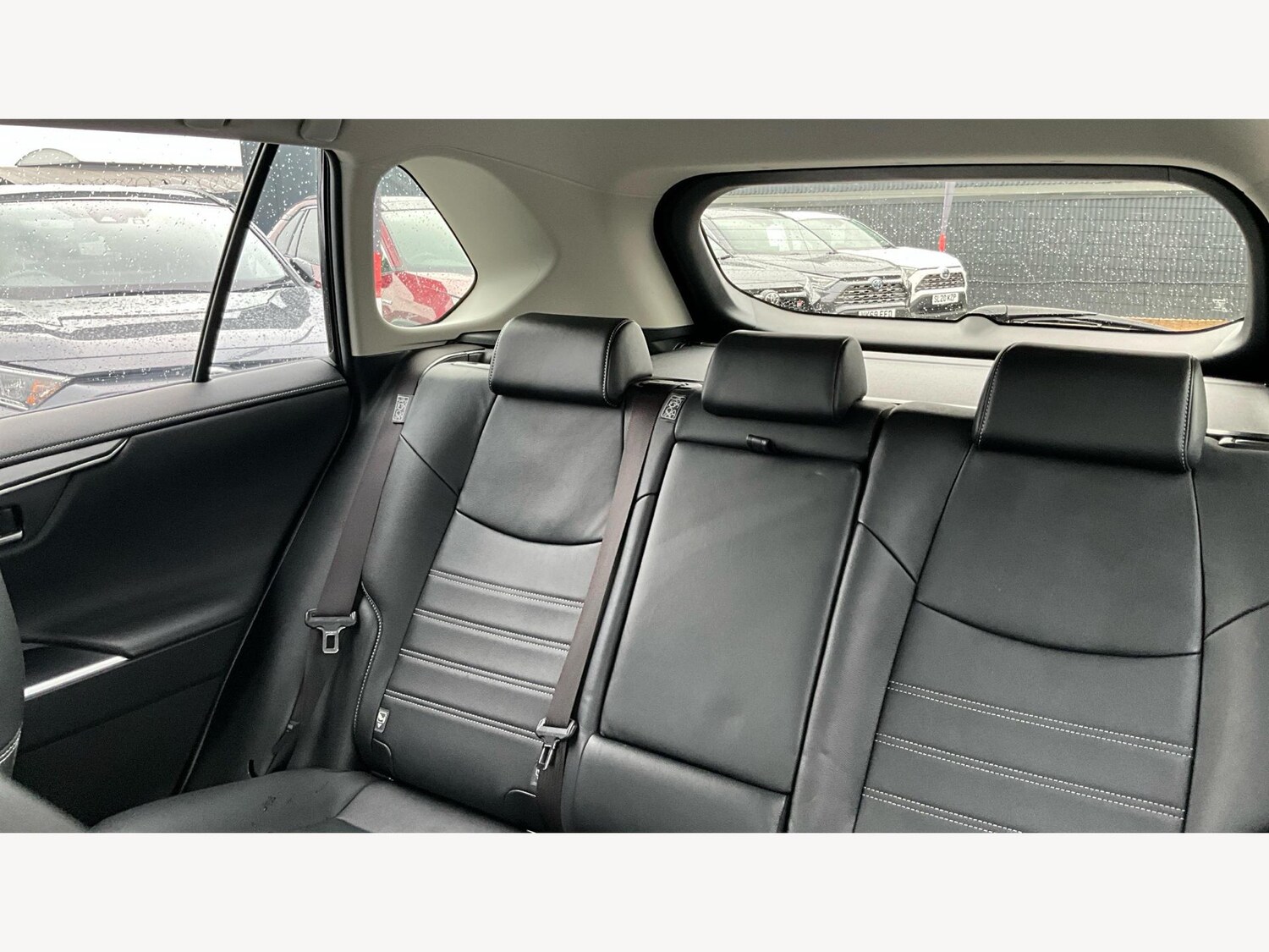 Used Toyota RAV4 2021 for sale - 76174630: Photo 25