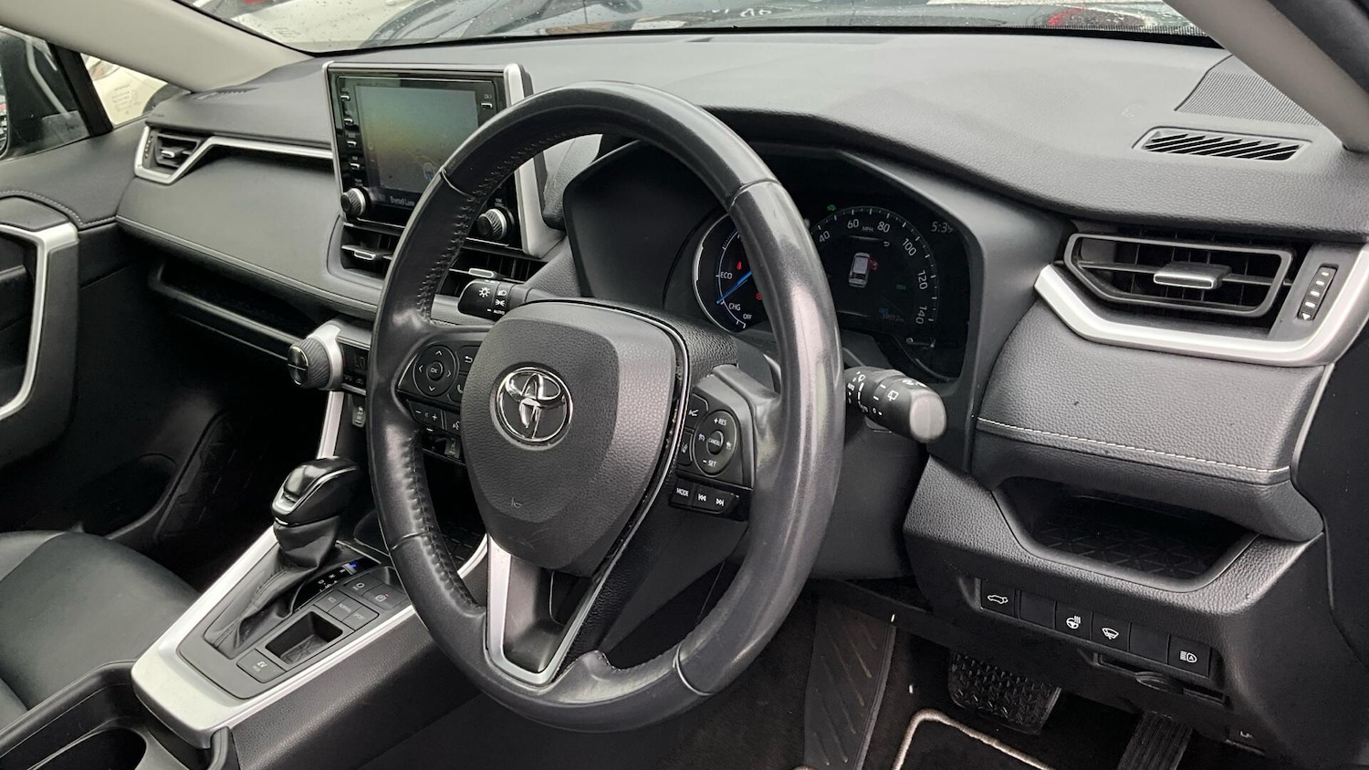 Used Toyota RAV4 2021 for sale - 76174630: Photo 46