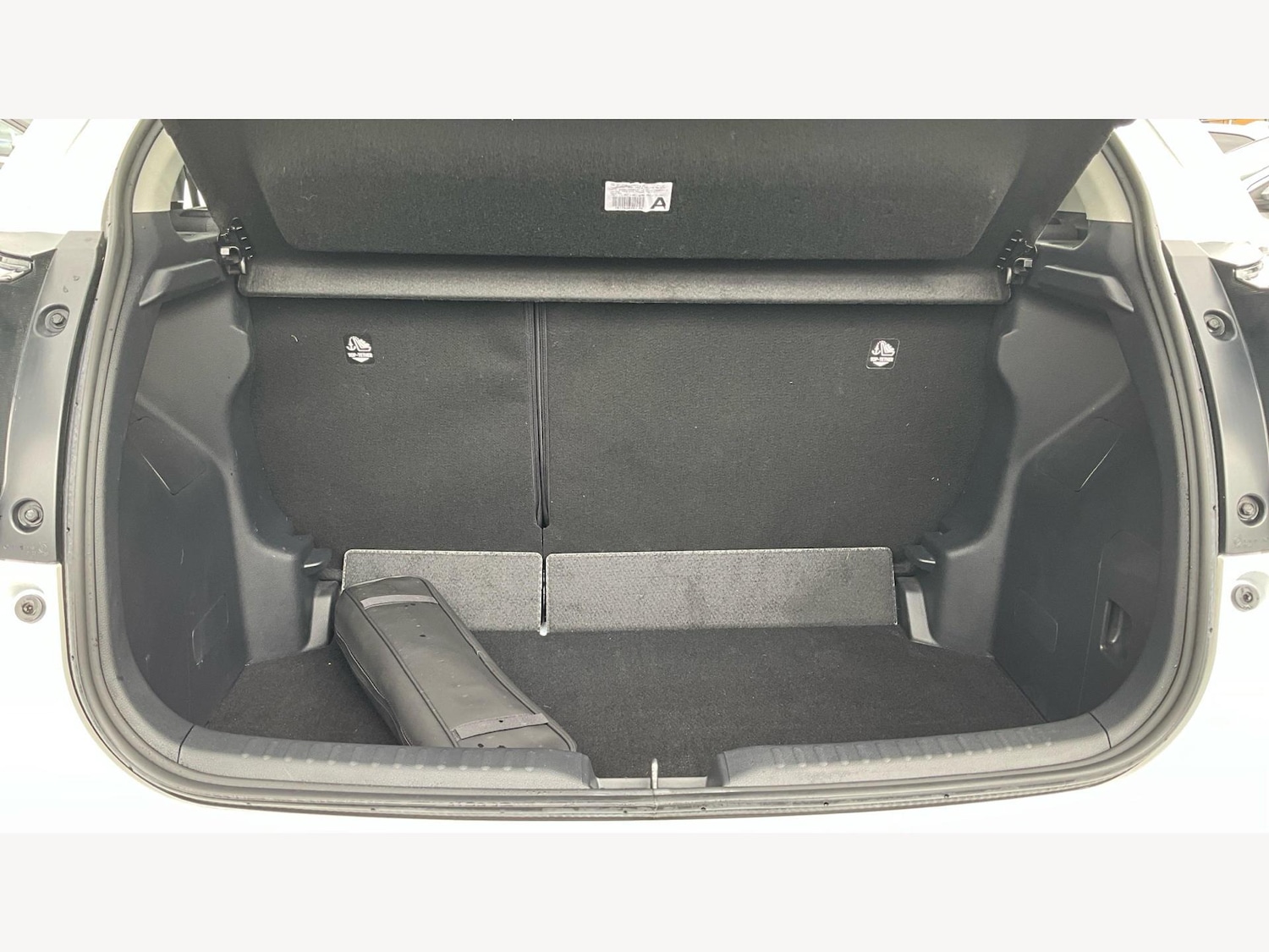 Used Toyota Yaris 2024 for sale - 76408491: Photo 16