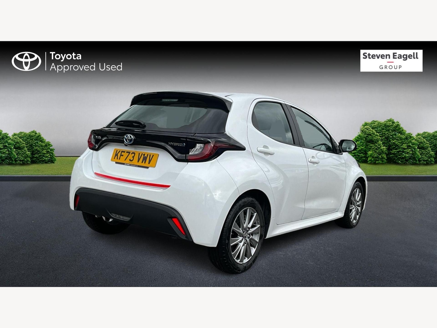 Used Toyota Yaris 2024 for sale - 76408491: Photo 2