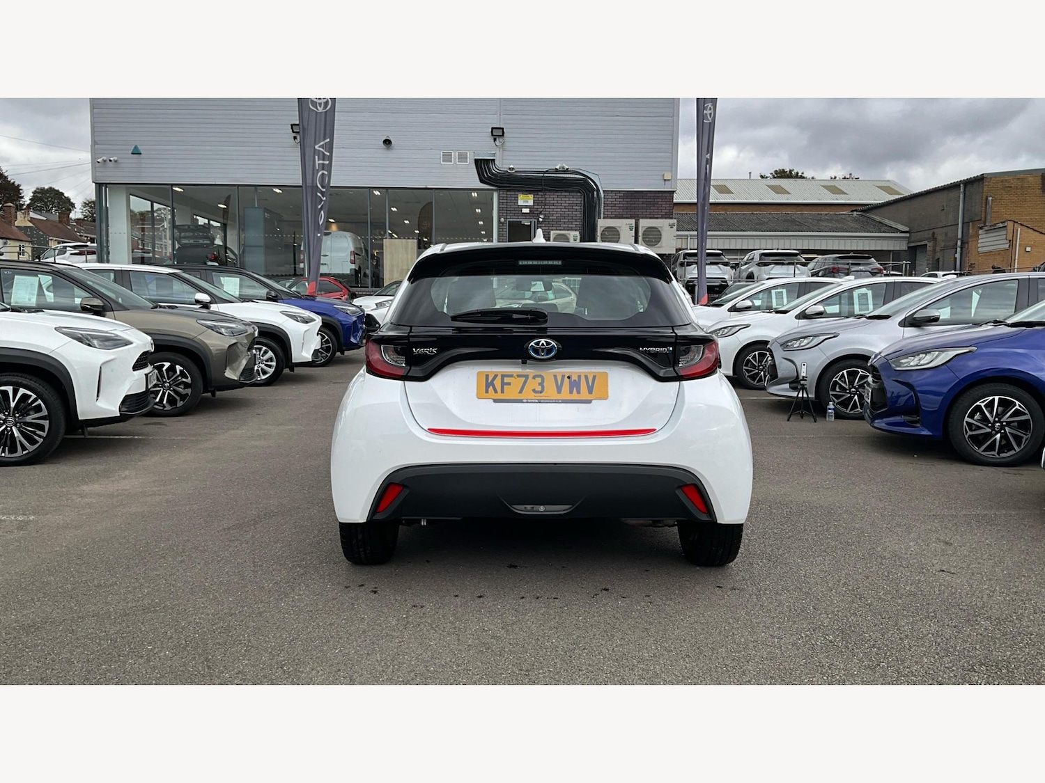 Used Toyota Yaris 2024 for sale - 76408491: Photo 21