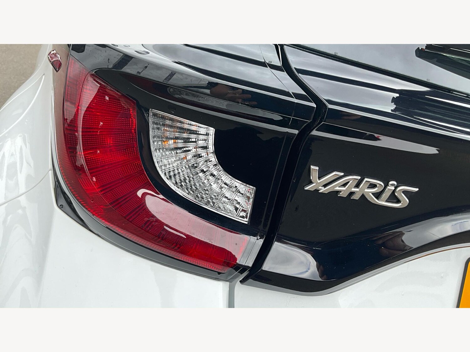 Used Toyota Yaris 2024 for sale - 76408491: Photo 27