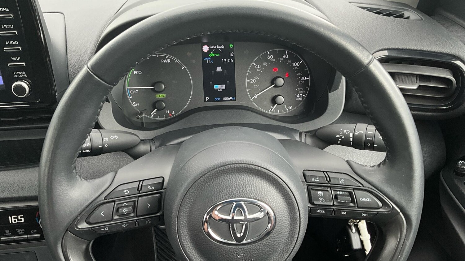 Used Toyota Yaris 2024 for sale - 76408491: Photo 43