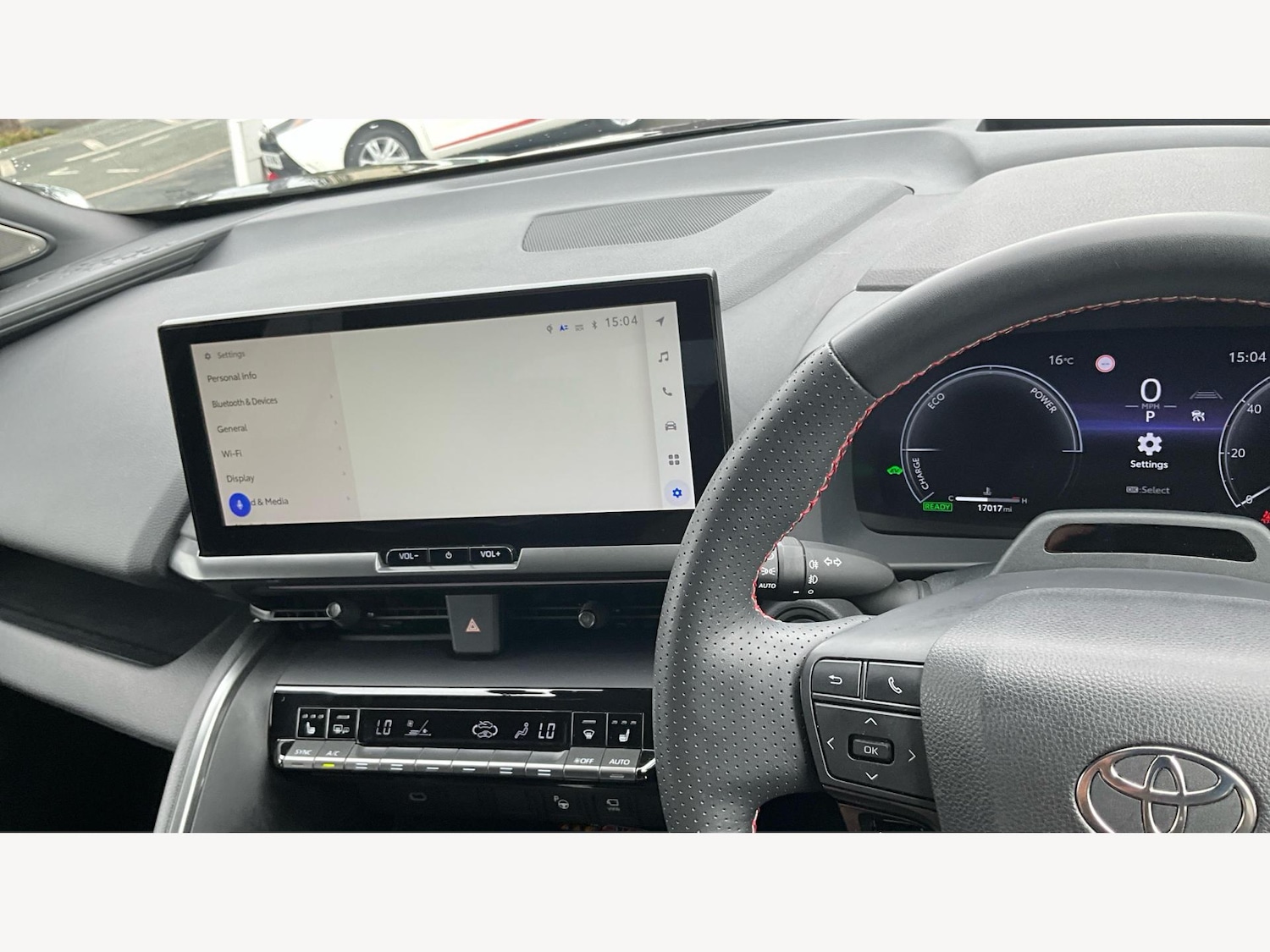 Used Toyota C-HR 2023 for sale - 76042093: Photo 10