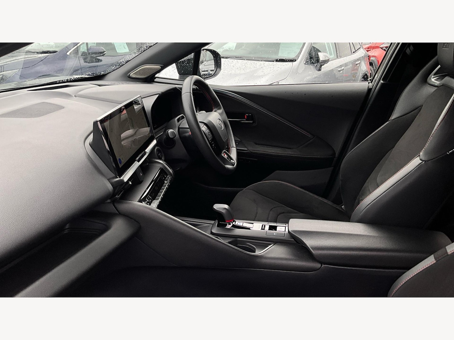 Used Toyota C-HR 2023 for sale - 76042093: Photo 12