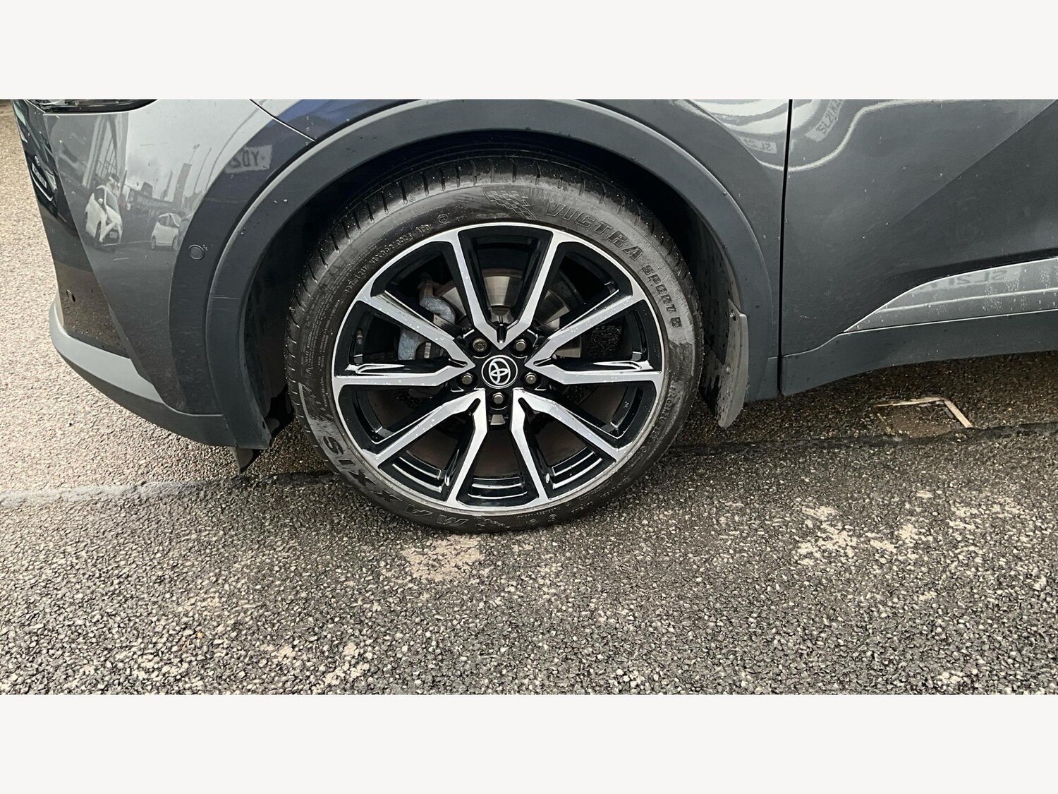 Used Toyota C-HR 2023 for sale - 76042093: Photo 36