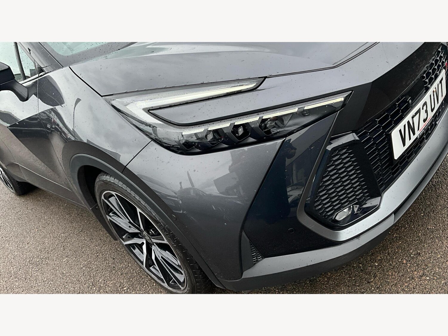 Used Toyota C-HR 2023 for sale - 76042093: Photo 40