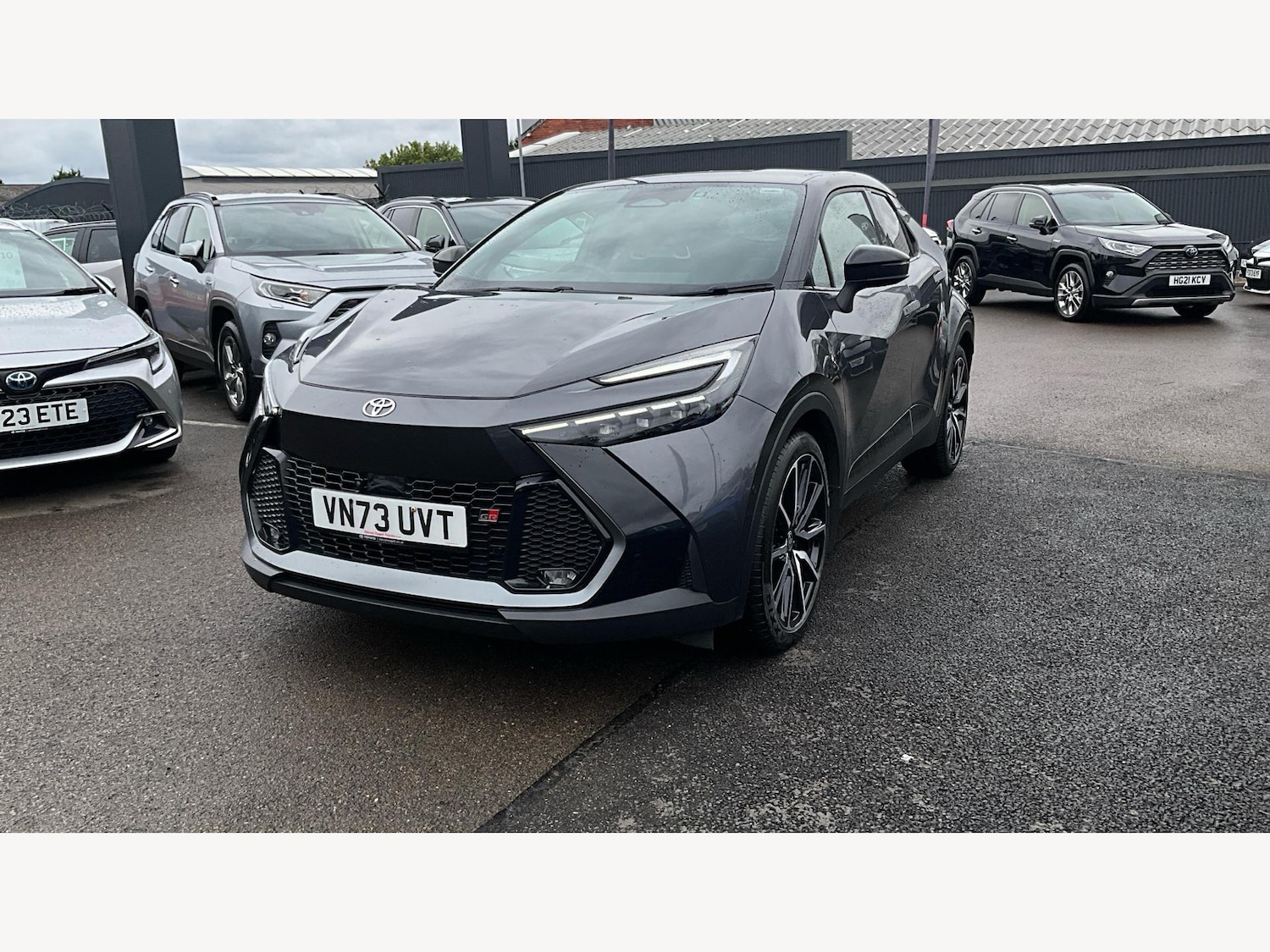 Used Toyota C-HR 2023 for sale - 76042093: Photo 42