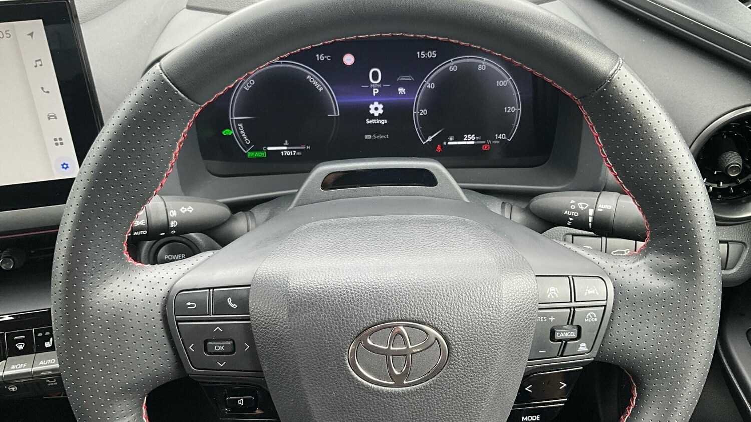 Used Toyota C-HR 2023 for sale - 76042093: Photo 61