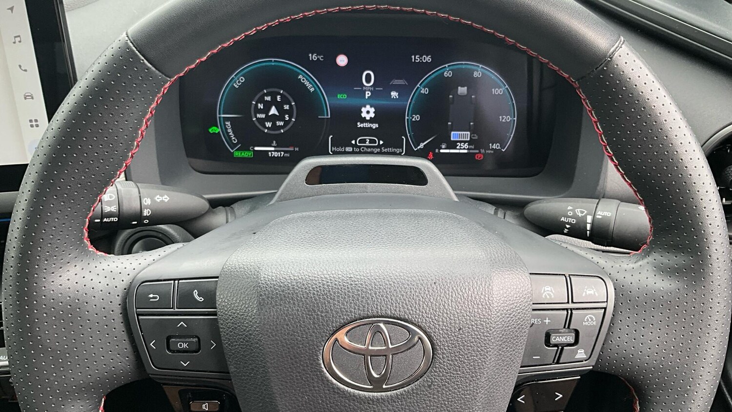 Used Toyota C-HR 2023 for sale - 76042093: Photo 72