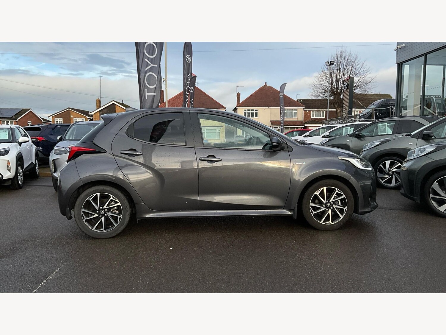 Used Toyota Yaris 2021 for sale - 76689730: Photo 18