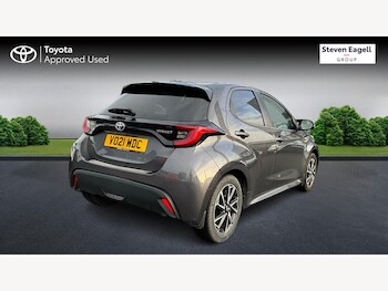 Used Toyota Yaris 2021 for sale - 76689730: Photo