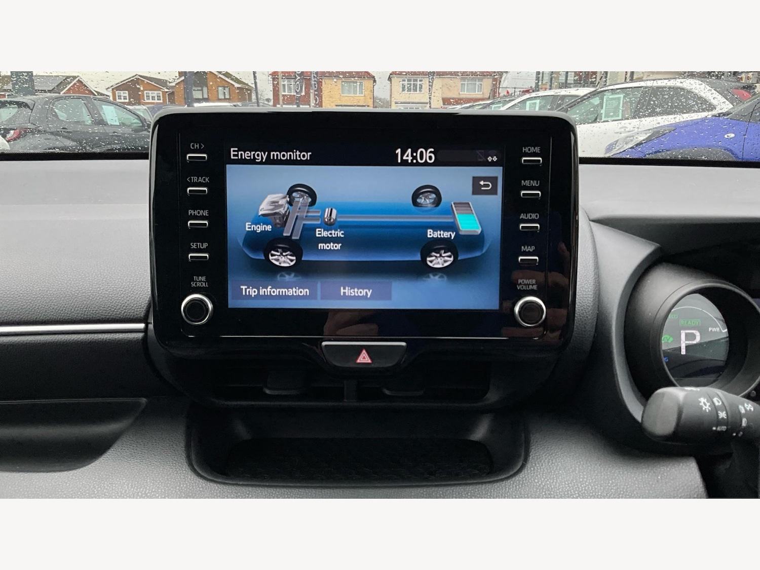 Used Toyota Yaris 2021 for sale - 77343963: Photo 30