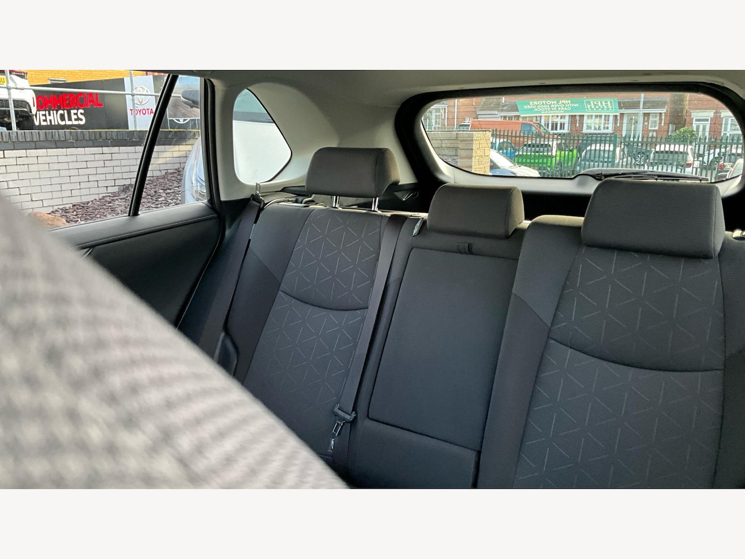 Used Toyota RAV4 2019 for sale - 77131893: Photo 25