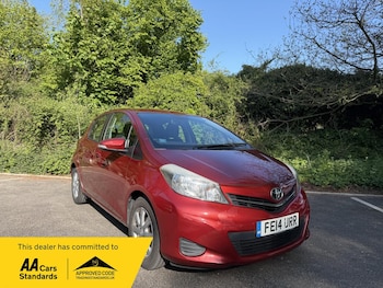 Used Toyota Yaris 2014 for sale - 78509028: Photo
