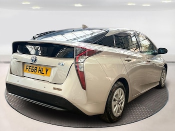 Used Toyota Prius 2018 for sale - 78382041: Photo