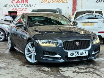 Used Jaguar XE 2015 for sale - 79191530: Photo