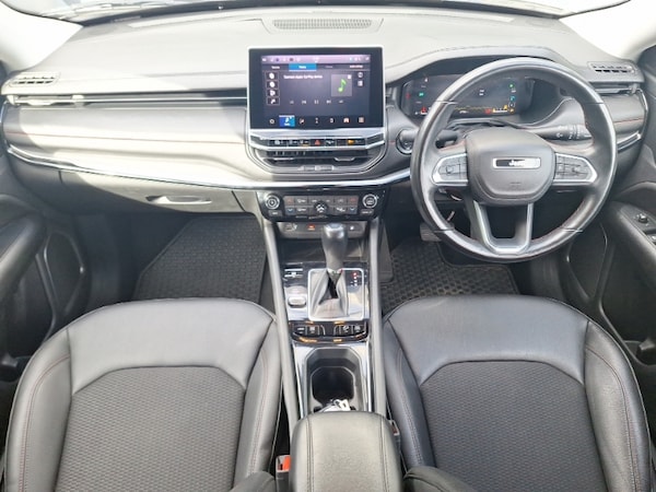Used Jeep Compass 2023 for sale - 76179231: Photo 2