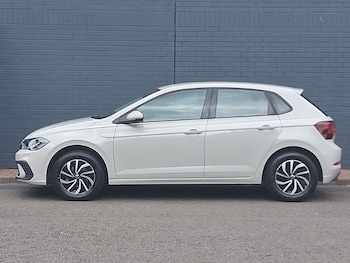 Used Volkswagen Polo 2023 for sale - 79180237: Photo