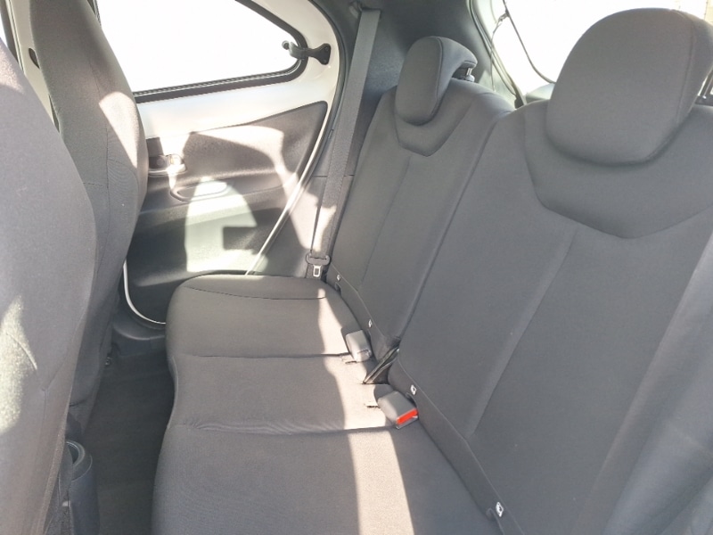 Used Toyota Aygo X 2023 for sale - 77644220: Photo 6