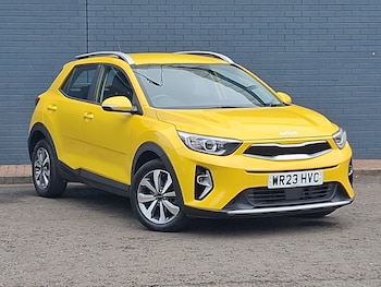 Used Kia Stonic 2023 for sale - 78692967: Photo