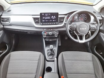 Used Kia Stonic 2023 for sale - 78692967: Photo