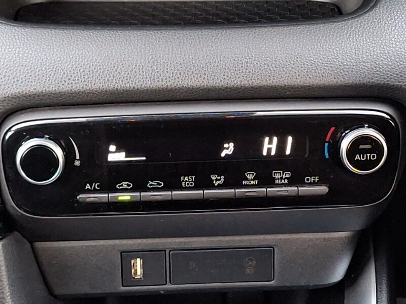 Used Toyota Yaris 2022 for sale - 76860725: Photo 11