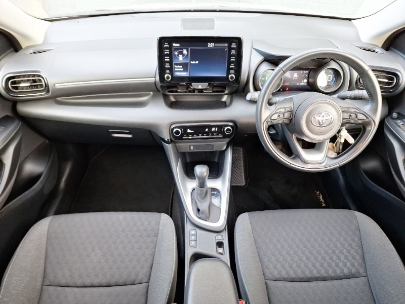 Used Toyota Yaris 2022 for sale - 76860725: Photo 2